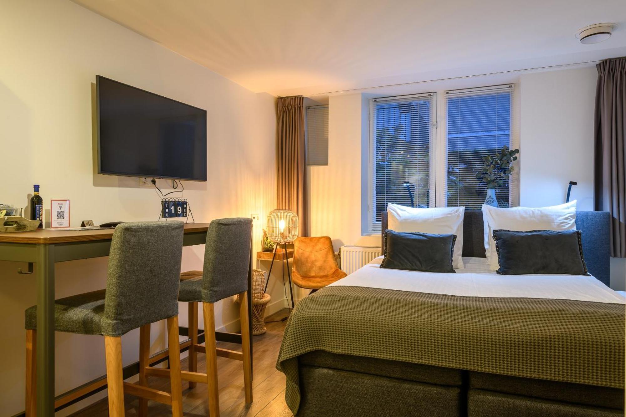 Hotel Oranjestaete Наймеген Екстериор снимка
