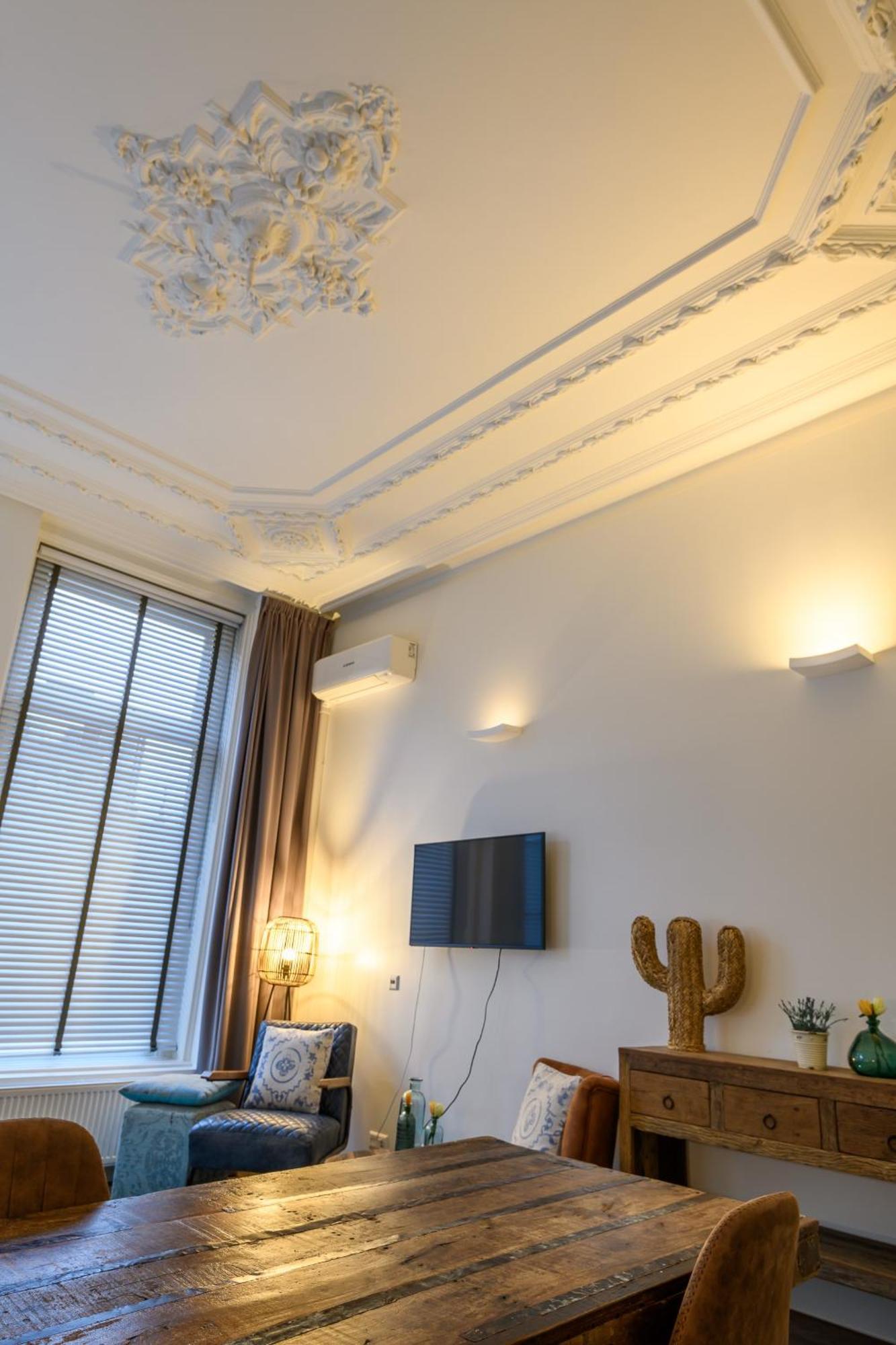 Hotel Oranjestaete Наймеген Екстериор снимка