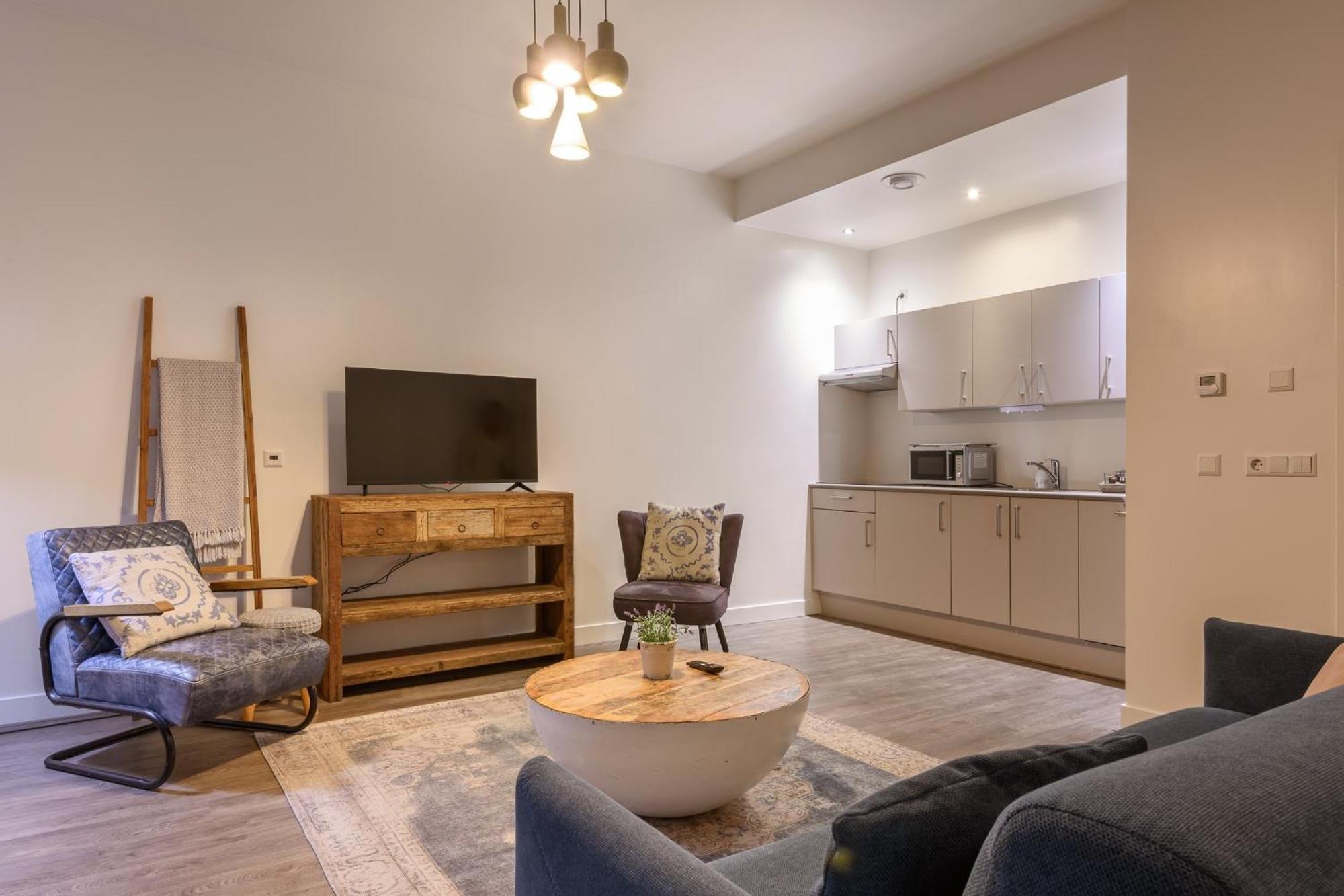 Hotel Oranjestaete Наймеген Екстериор снимка